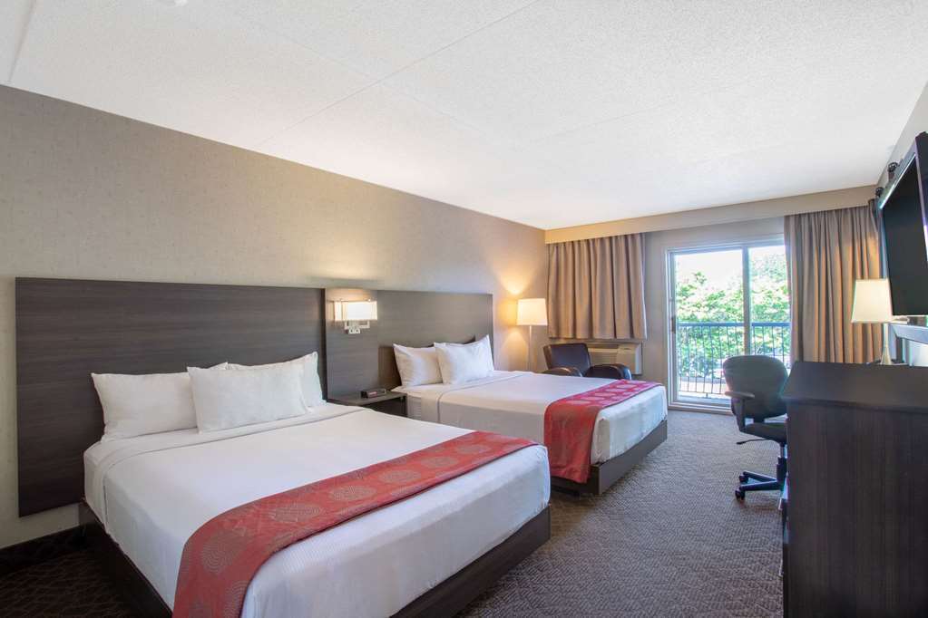 Quality Inn & Conference Centre Kingston Central Quarto foto